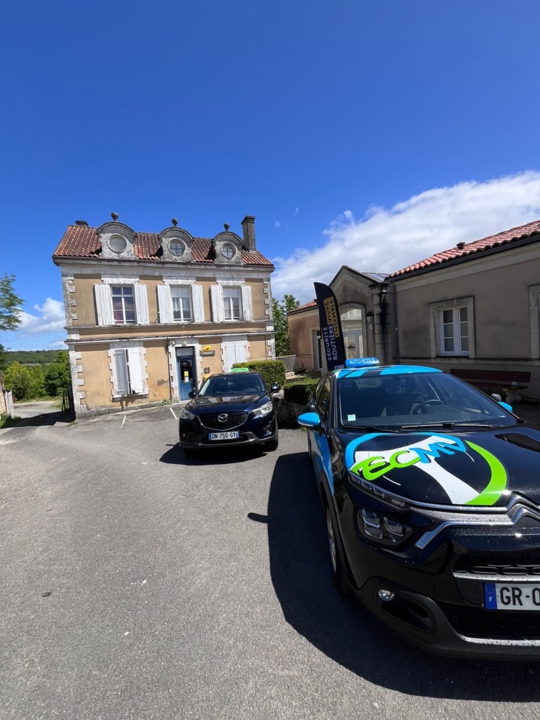Véhicules ECMV lors d'une journée de sécurité routière